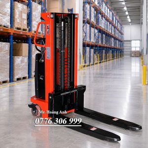Xe Nâng Bán Tự Động CTD1520