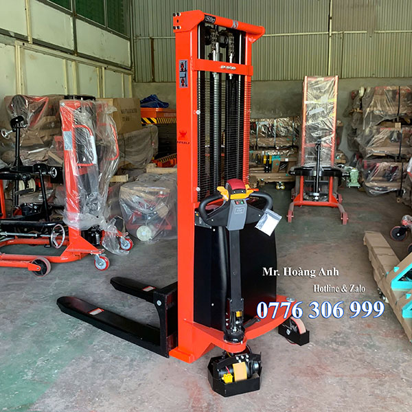 Xe Nâng ĐIện Cao 3M